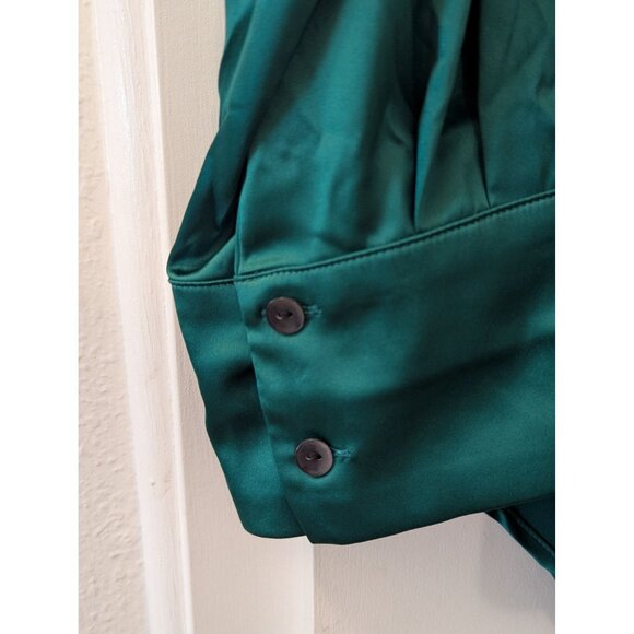 Lane Bryant Womens Plus Size 24 Emerald Green Satin Button-Up Blouse - Picture 4 of 8